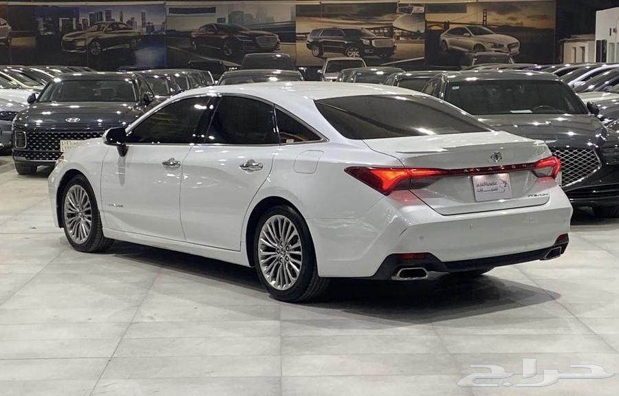 تويوتا افالون بريميوم 202064251353679489113