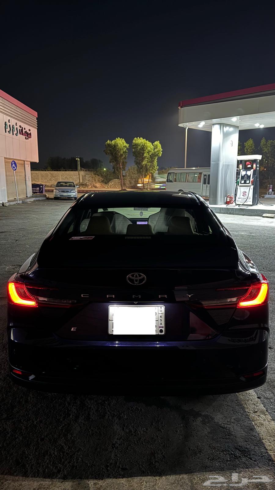 كامري 2025 فئة E لون كحلي64264568175107111