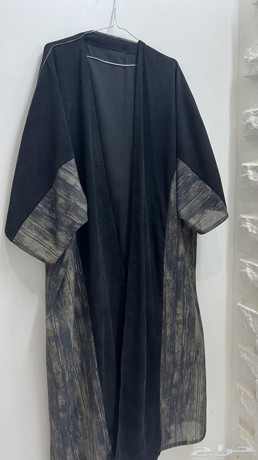 Abaya for sale, purchase price 400, selling price 200 and negotiable63994943836929111
