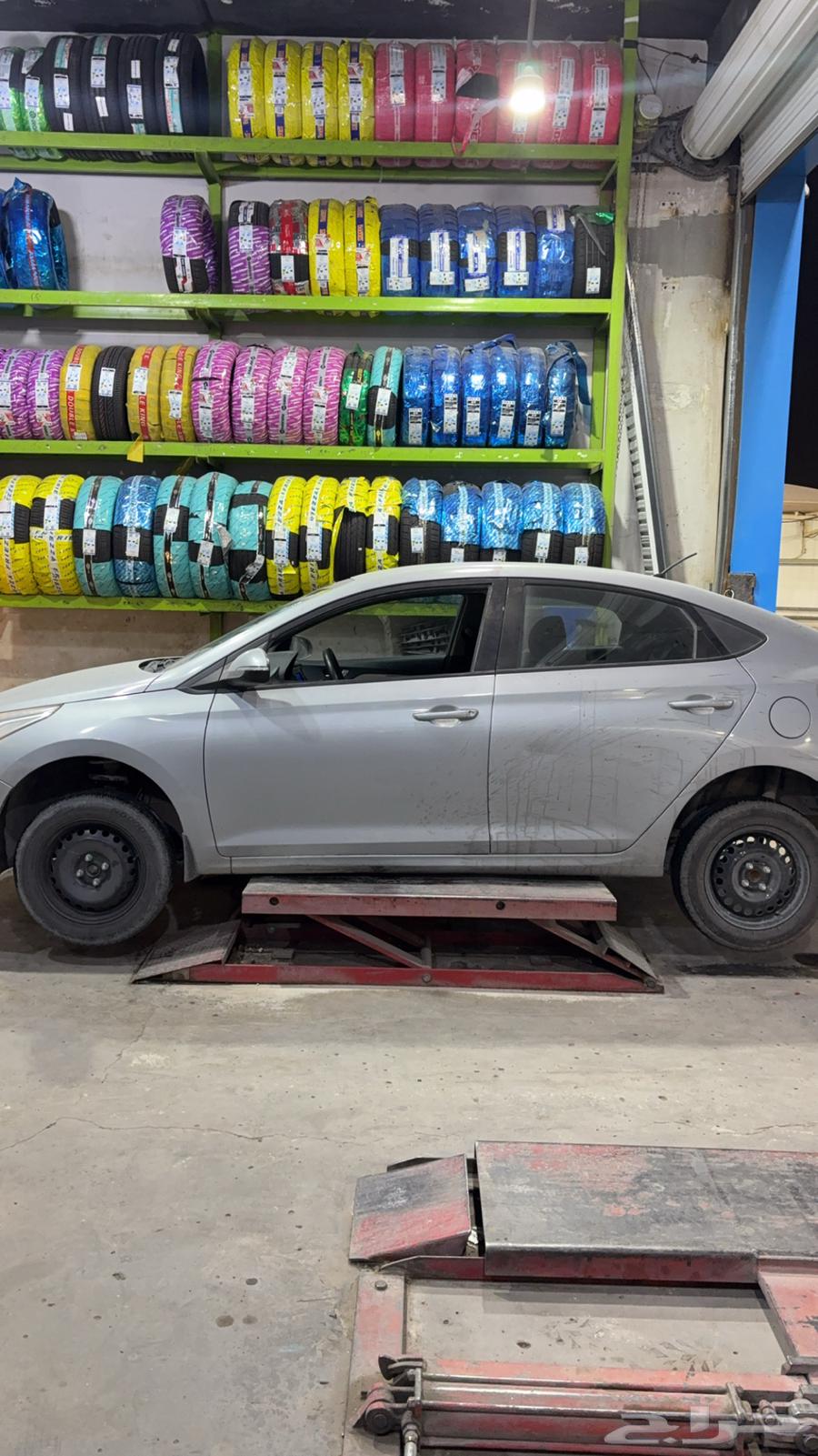 مطلوب هلي من 12-15 بسعر 30 الف اهم شي القير والمكينه بلد64228516050561110