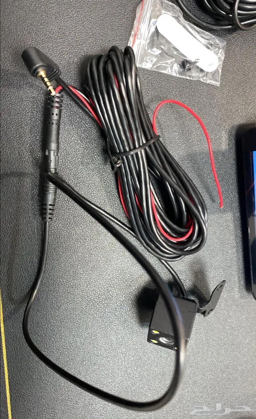 New dash cam with two cameras fits all cars63991428935683112