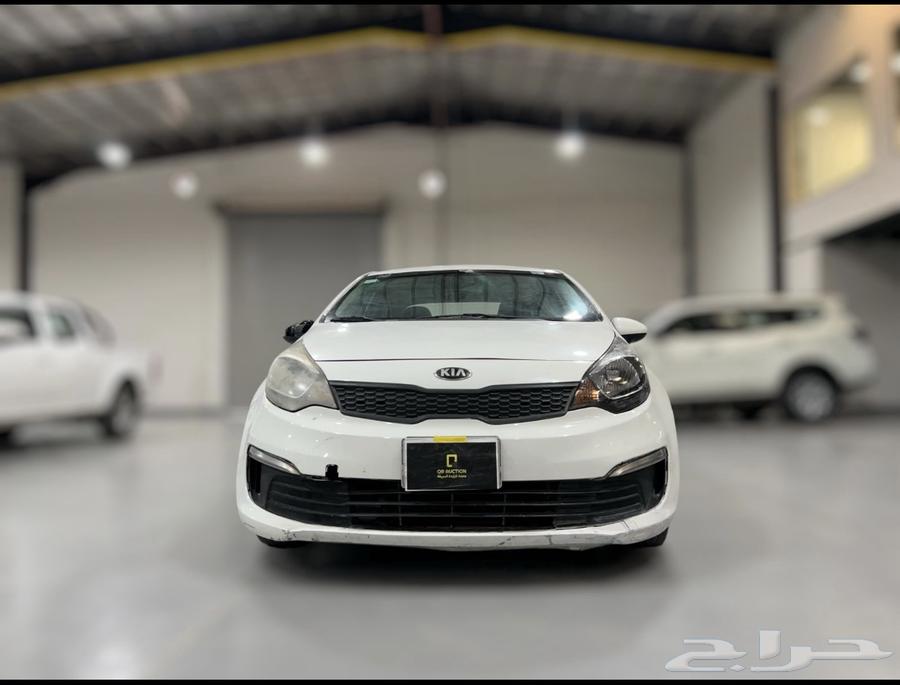 Kia Rio 201763654637915778111