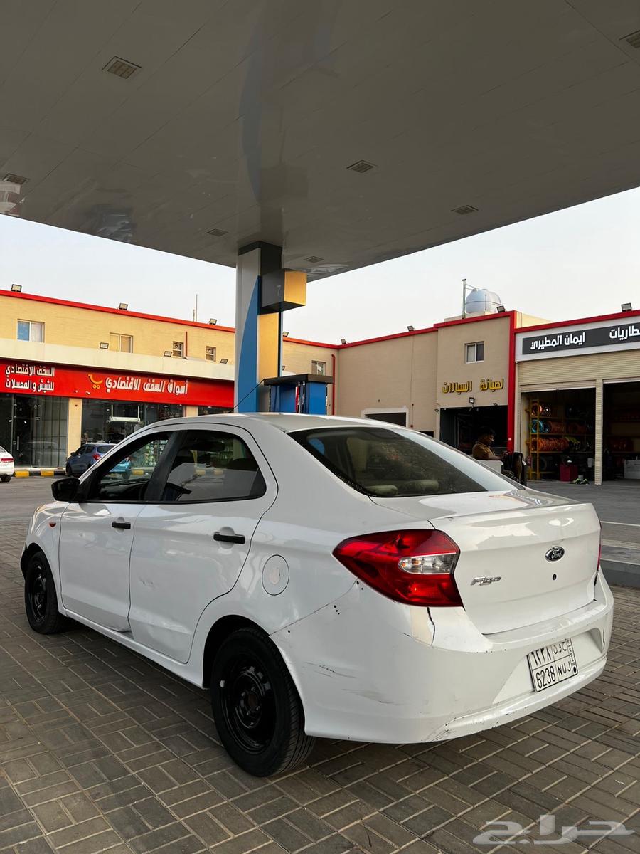 Ford Fiesta 201664101909376897114