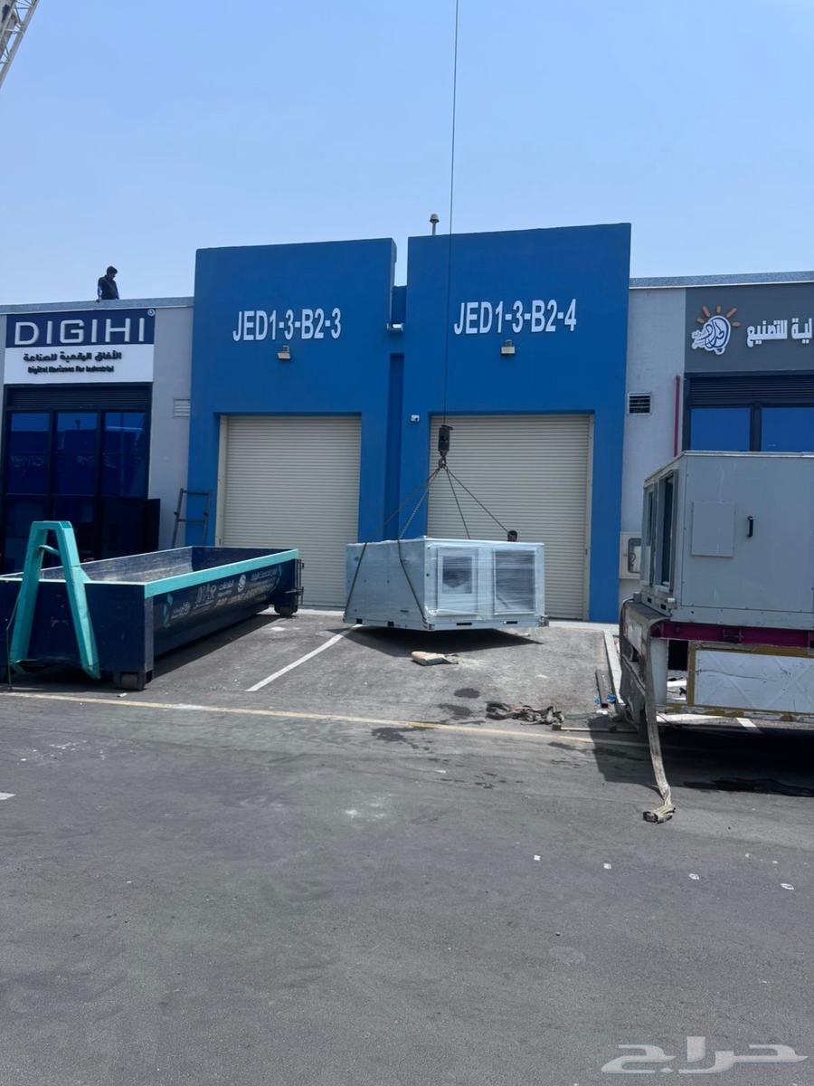 Used Carrier 25-ton Central Package Air Conditioner with Duct63614875167617110