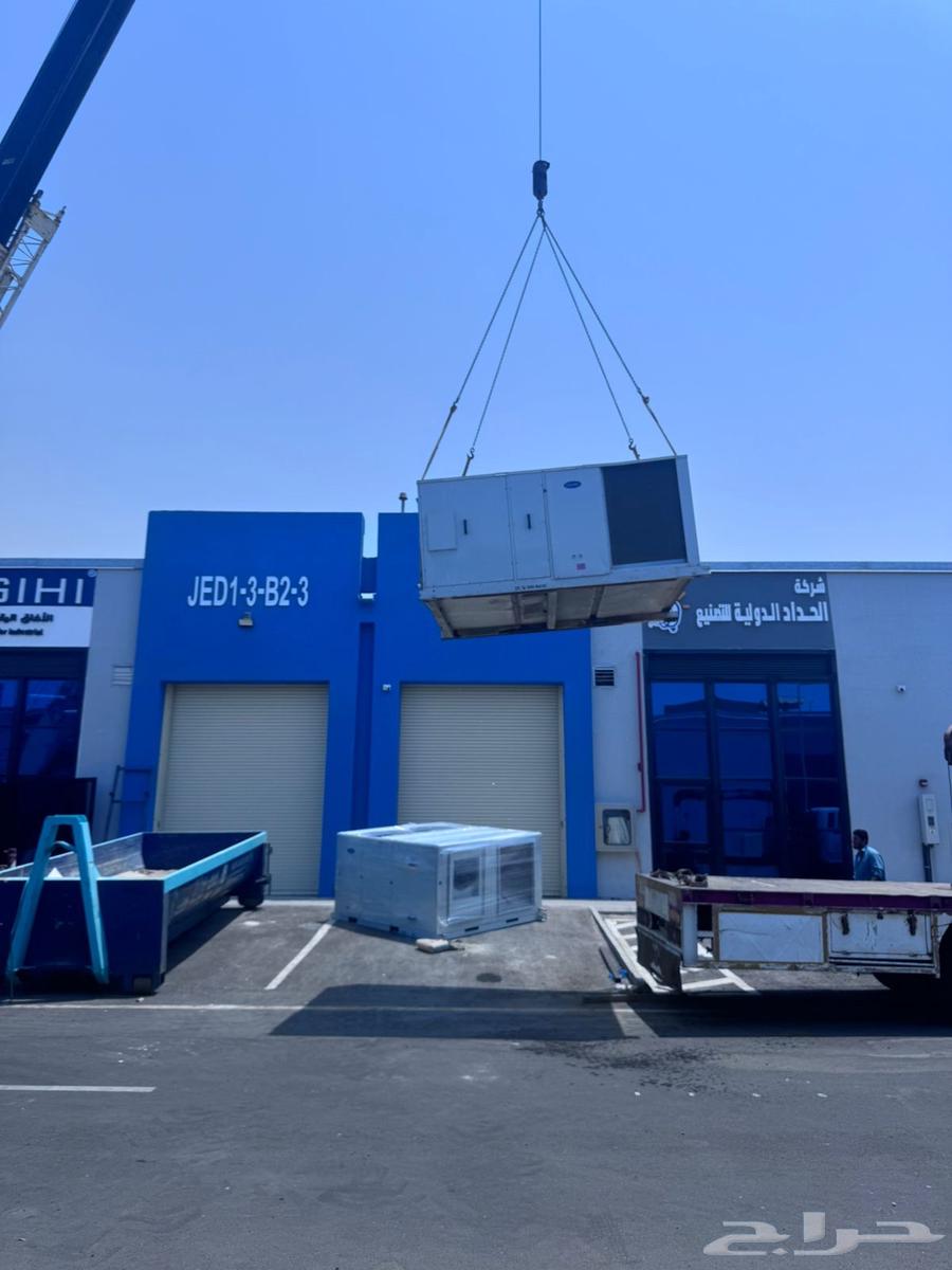 Used Carrier 25-ton Central Package Air Conditioner with Duct63614875167617114