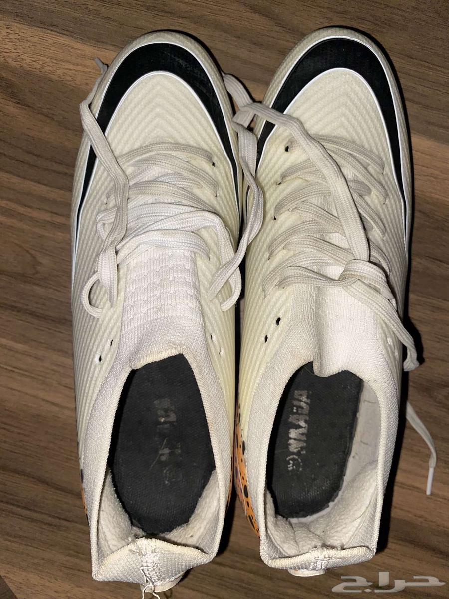 Soccer shoe63980930906369110