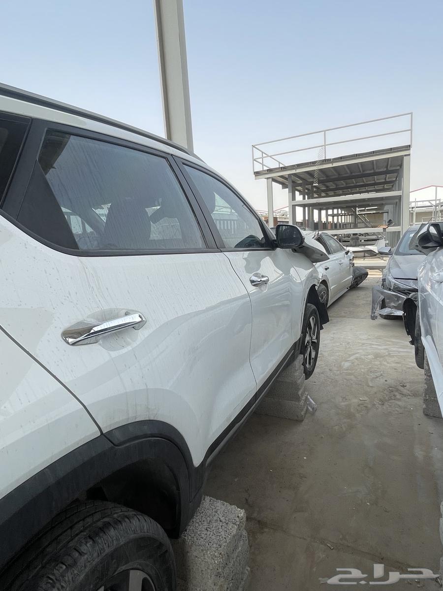 قطع غيار تشليح كيا سونيت 202364269319773313114