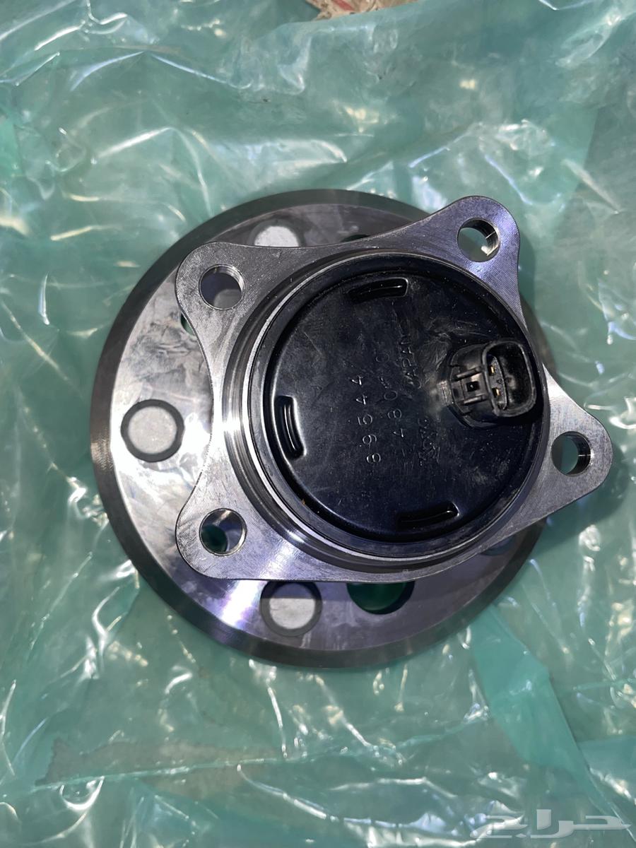 Rear Right New Original Flange for Camry 2007-201164262307609857110