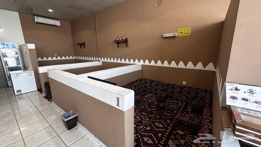A place for Diwaniya to greet63612977747969111