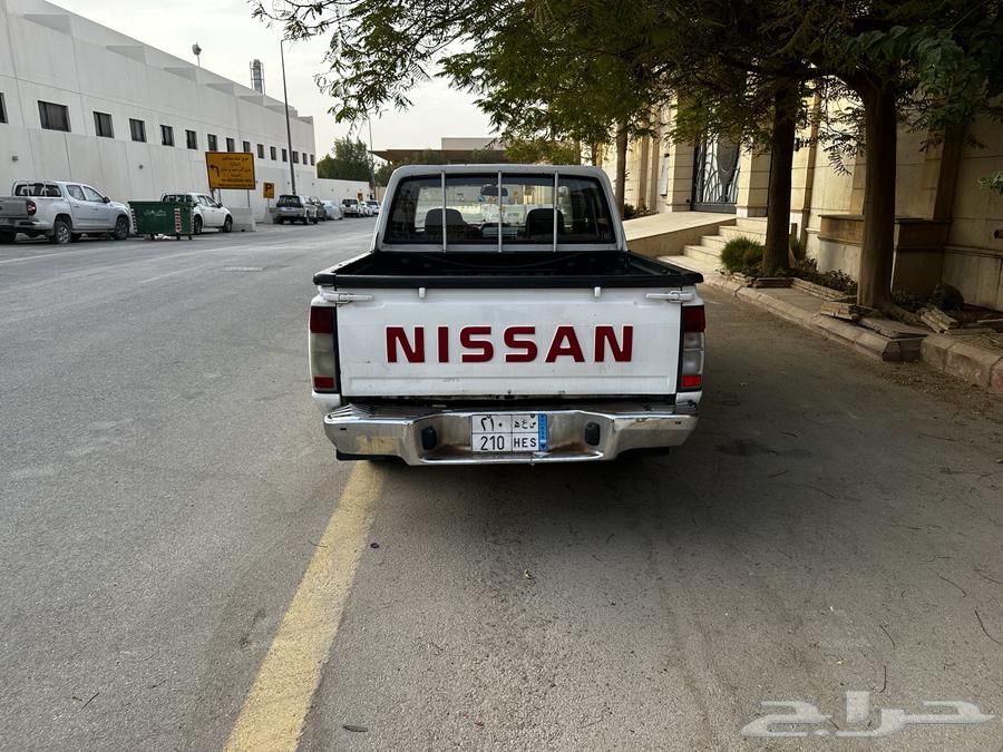 نيسان بكب غمارتين 200964261660366851111