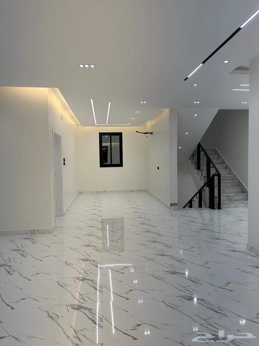 Villa for sale in Al-Iskan neighborhood on two streets63612974586114112