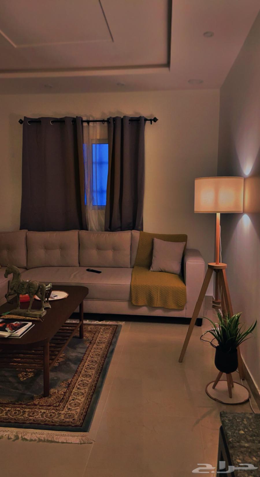 اثاث شبه جديد للبيع64243896002818110