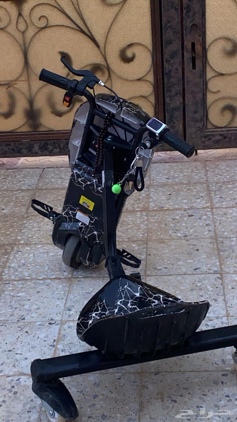 Electric Drift Scooter with Charger64002276159362114
