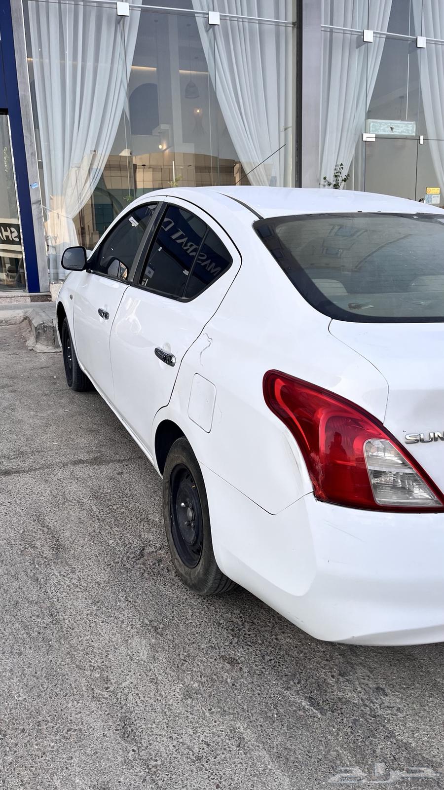 نيسان صني 201464301875993985114