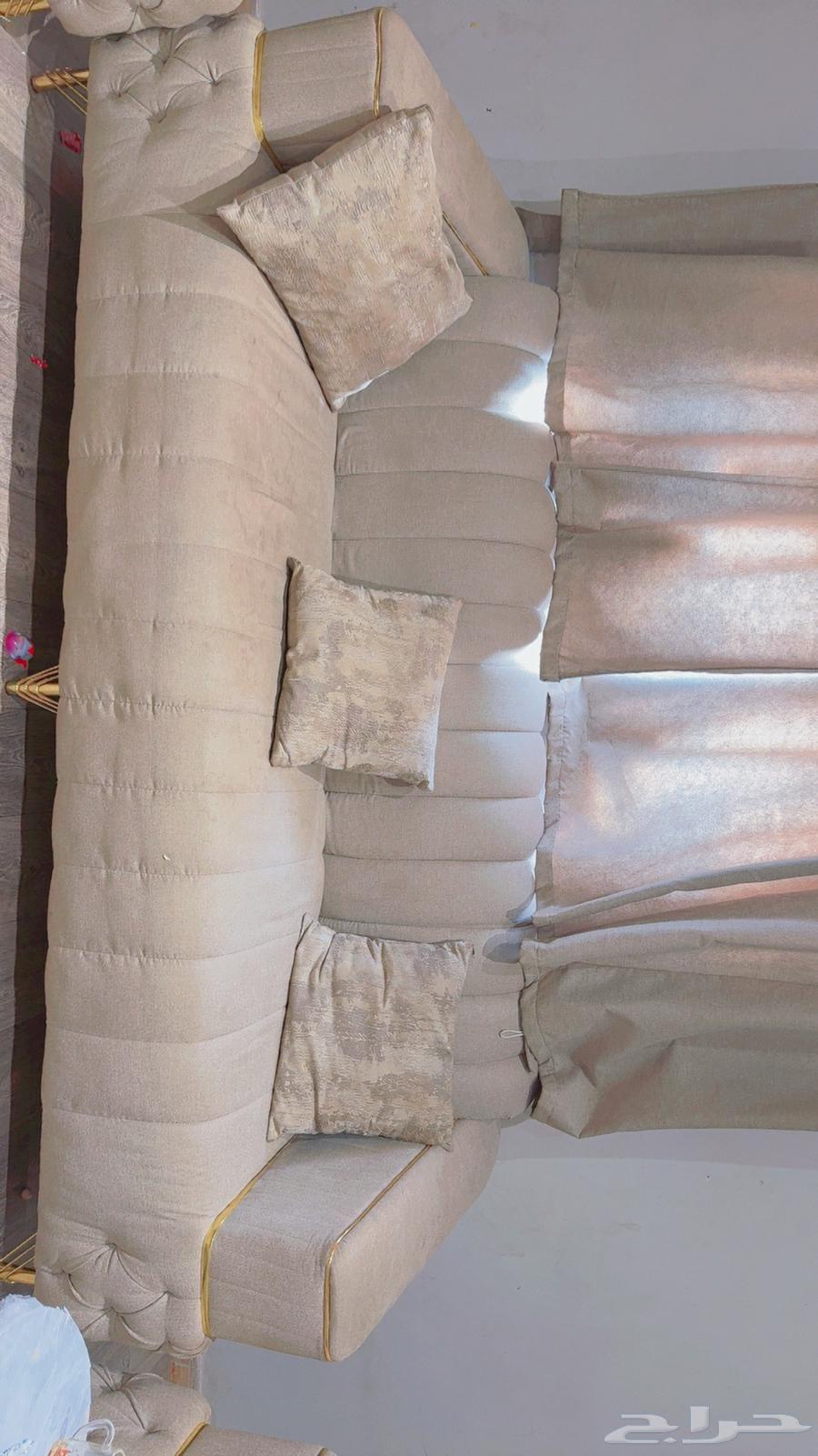 بيع مستعجل كنب بحاله جيده64265604820610112