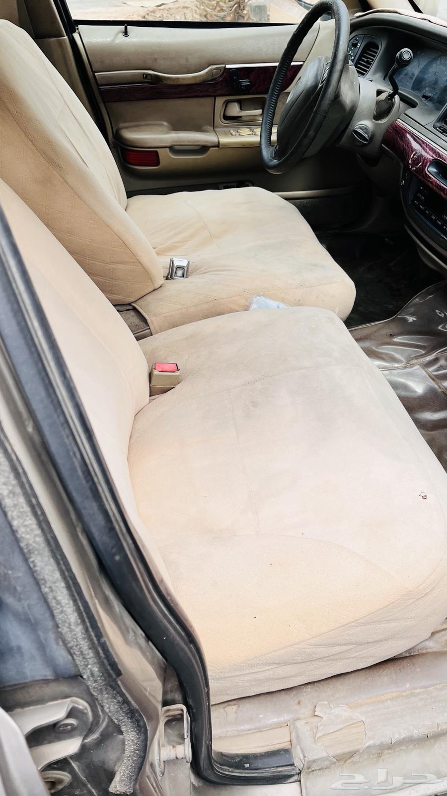 للبيع فورد - جراند ماركيز 200164243832447361114