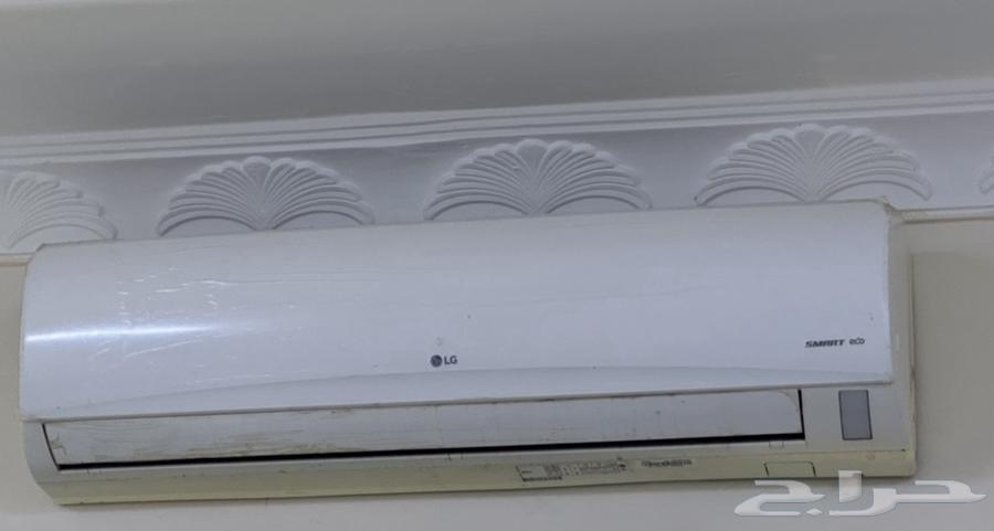 Split air conditioner64006506025473110