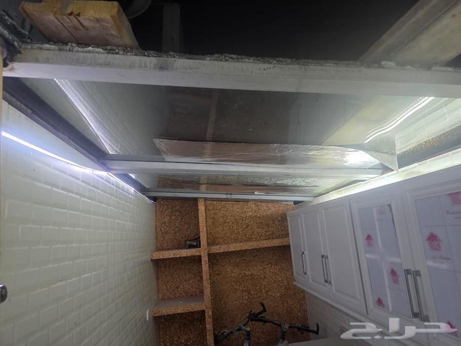 زجاج مدبل سوكريت مستعمل64375738770946111