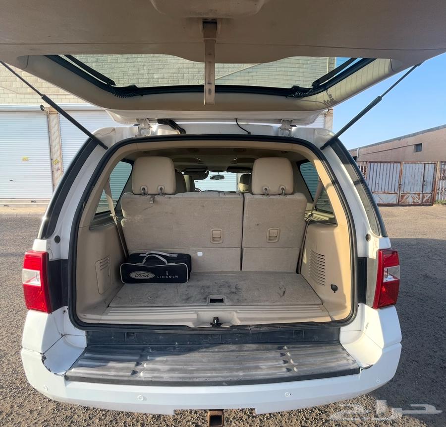 للبيع فورد اكسبيدشن 201364303927984514114