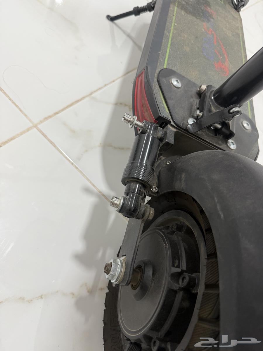 Monster scooter is in good condition, but the tire is punctured, used for 6 months64002045062401112
