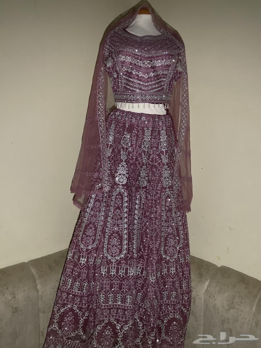 Indian dress used once64017716197378110