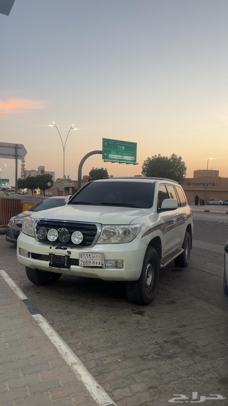 للبيع هدد فل كامل مجهز كامل64309892116482110