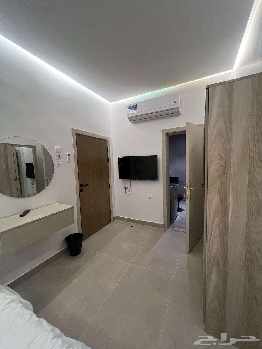 Furnished studios for monthly rent63381163389057111