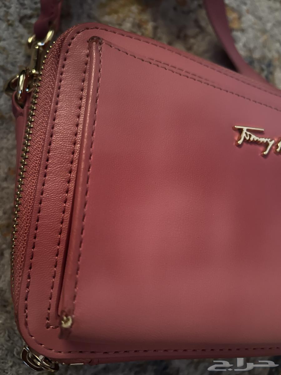 Authentic Tommy Hilfiger and Michael Kors bags64036714799745113