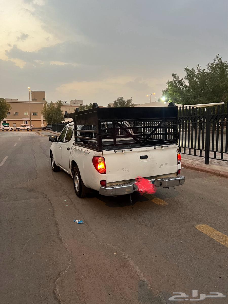 سيارة للايجار ونيت هيلوكس64204659070723111