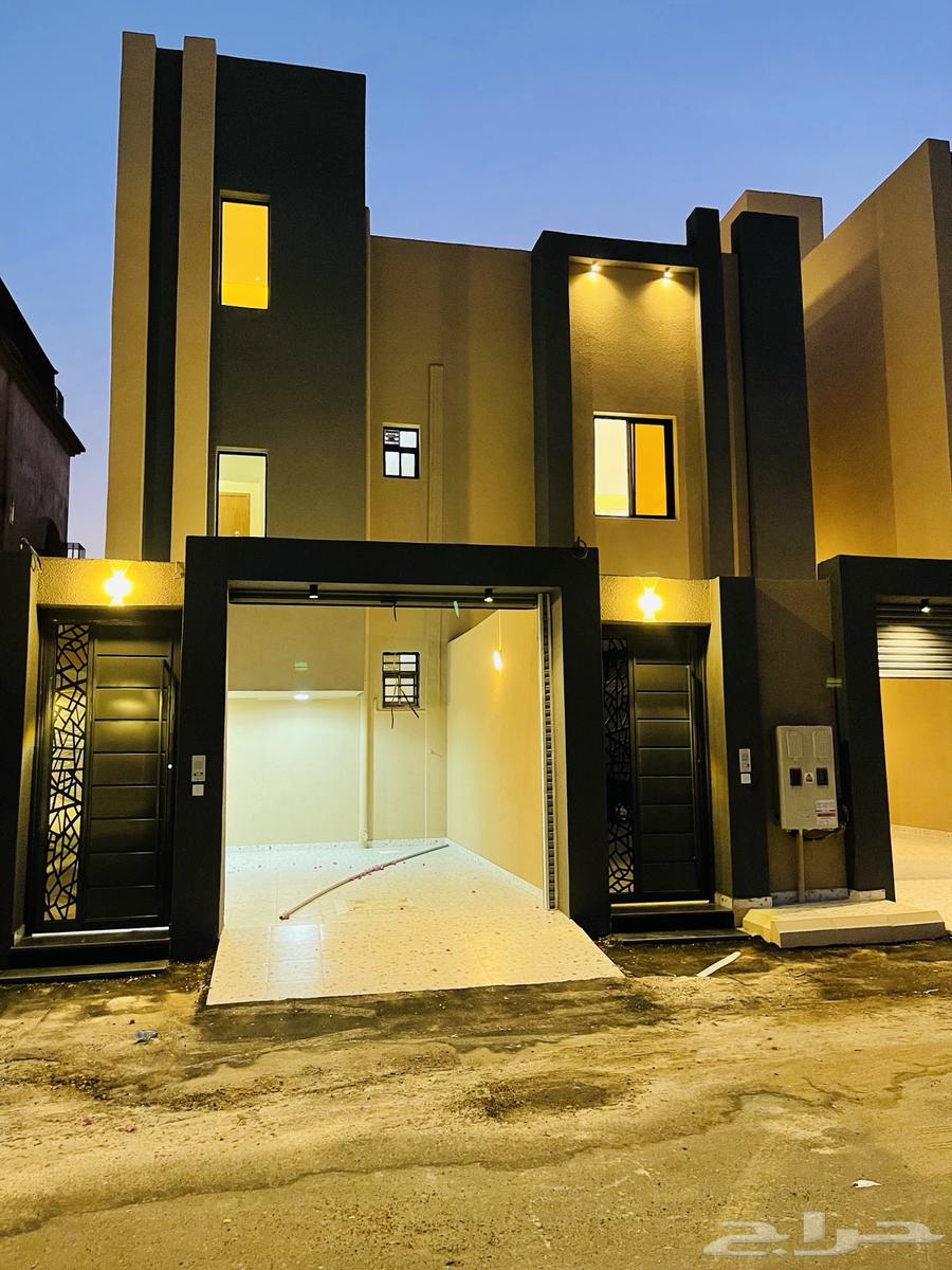 Ground floor units for sale with courtyard and car entrance from 580,000 in the northern Thursday area63612989965826114