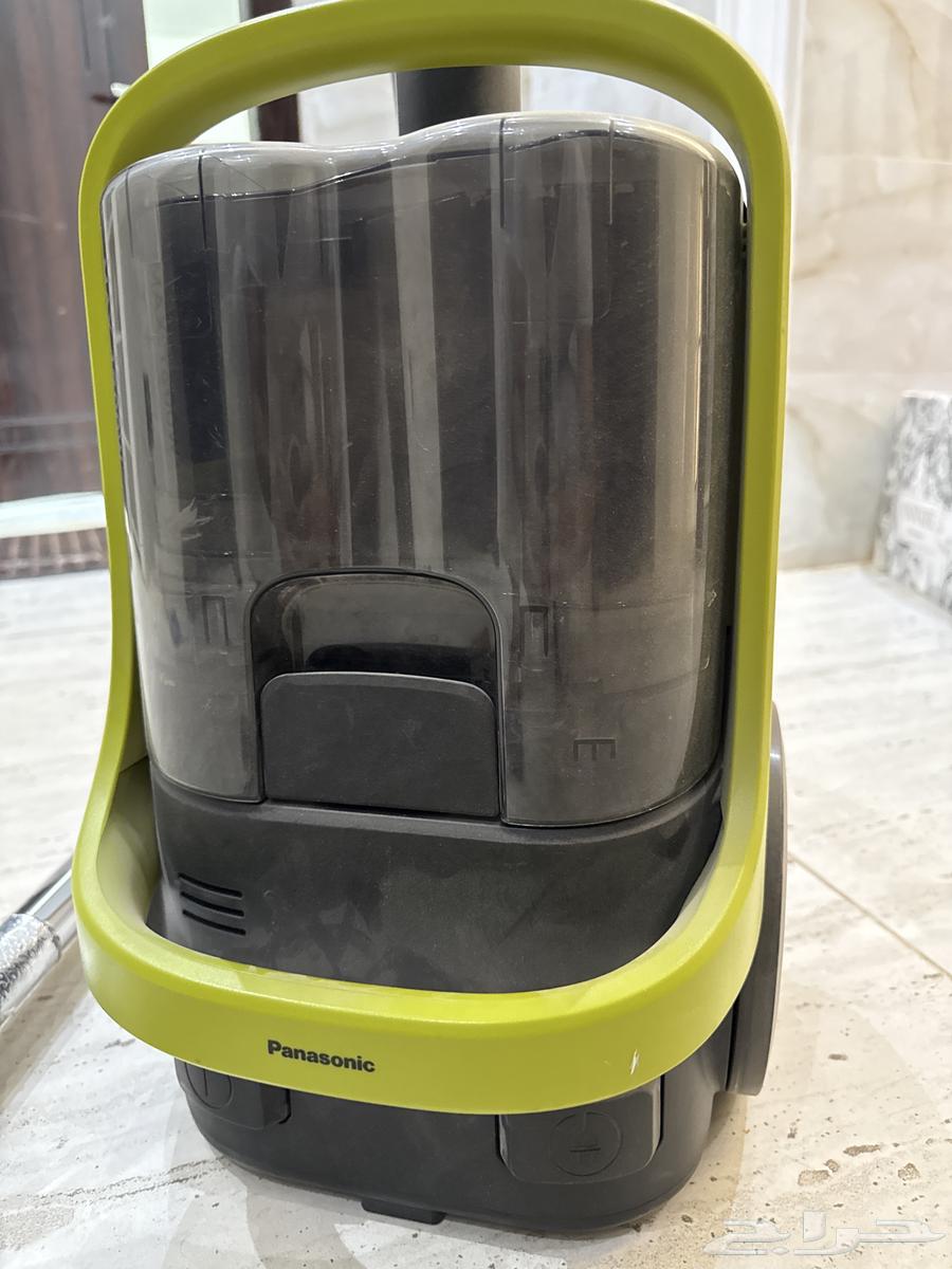 Sharira 470 brand electric vacuum for sale 170, needs maintenance only64024707160705113