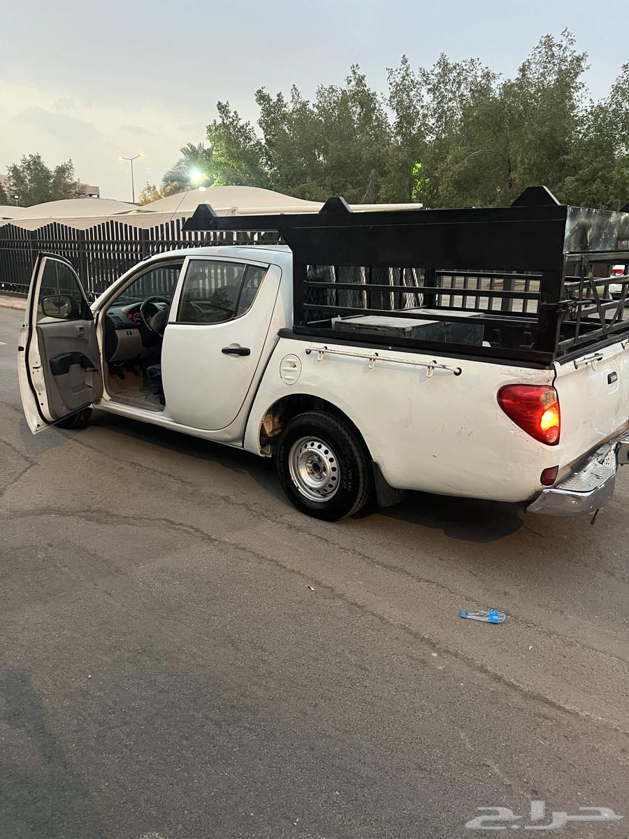 سيارة للايجار ونيت هيلوكس64204659070723112