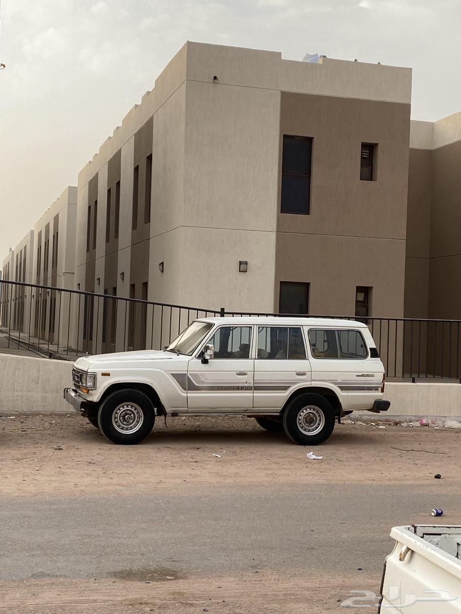 جيب صالون مديل 198964305711117186110