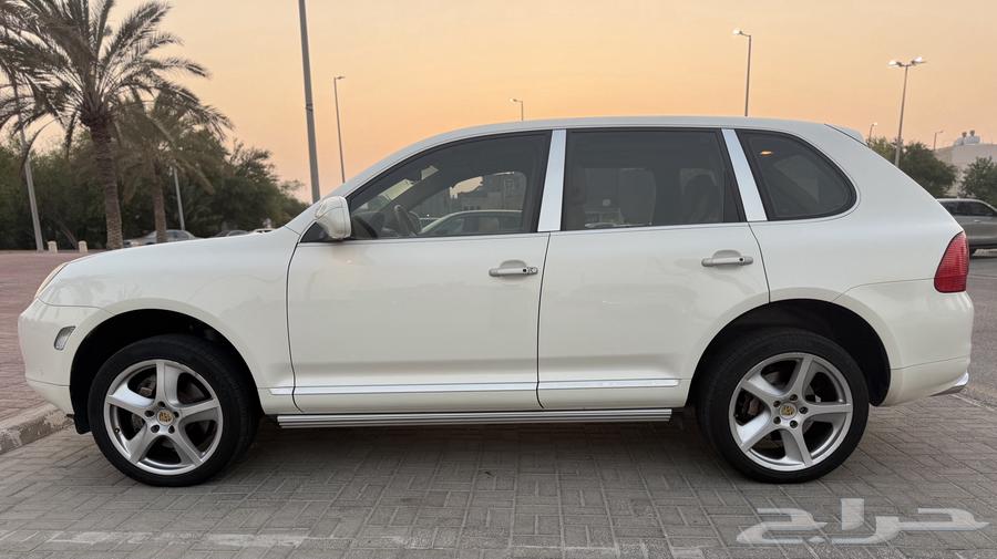 Porsche Cayenne 2006 low mileage64313208808705113