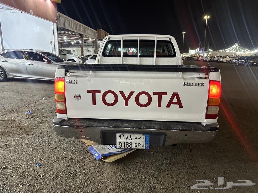 HiLux 200964315194525698113