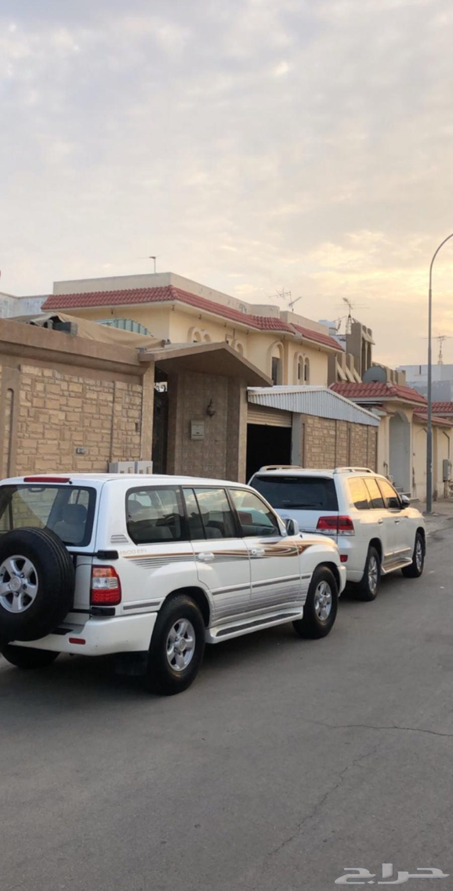 لاندركروزر للبيع64305190300162112