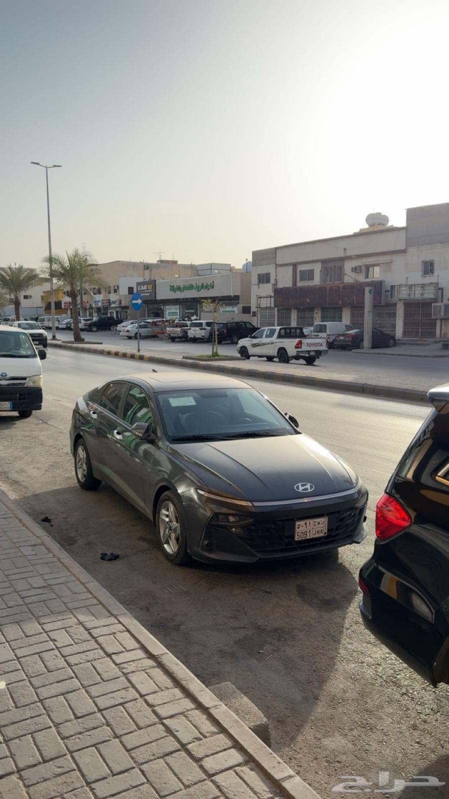 I have an Accent car, whoever wants to receive it from me should contact me privately64318725096835113