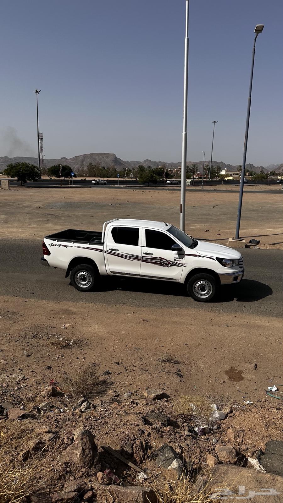 HiLux64316797435906111