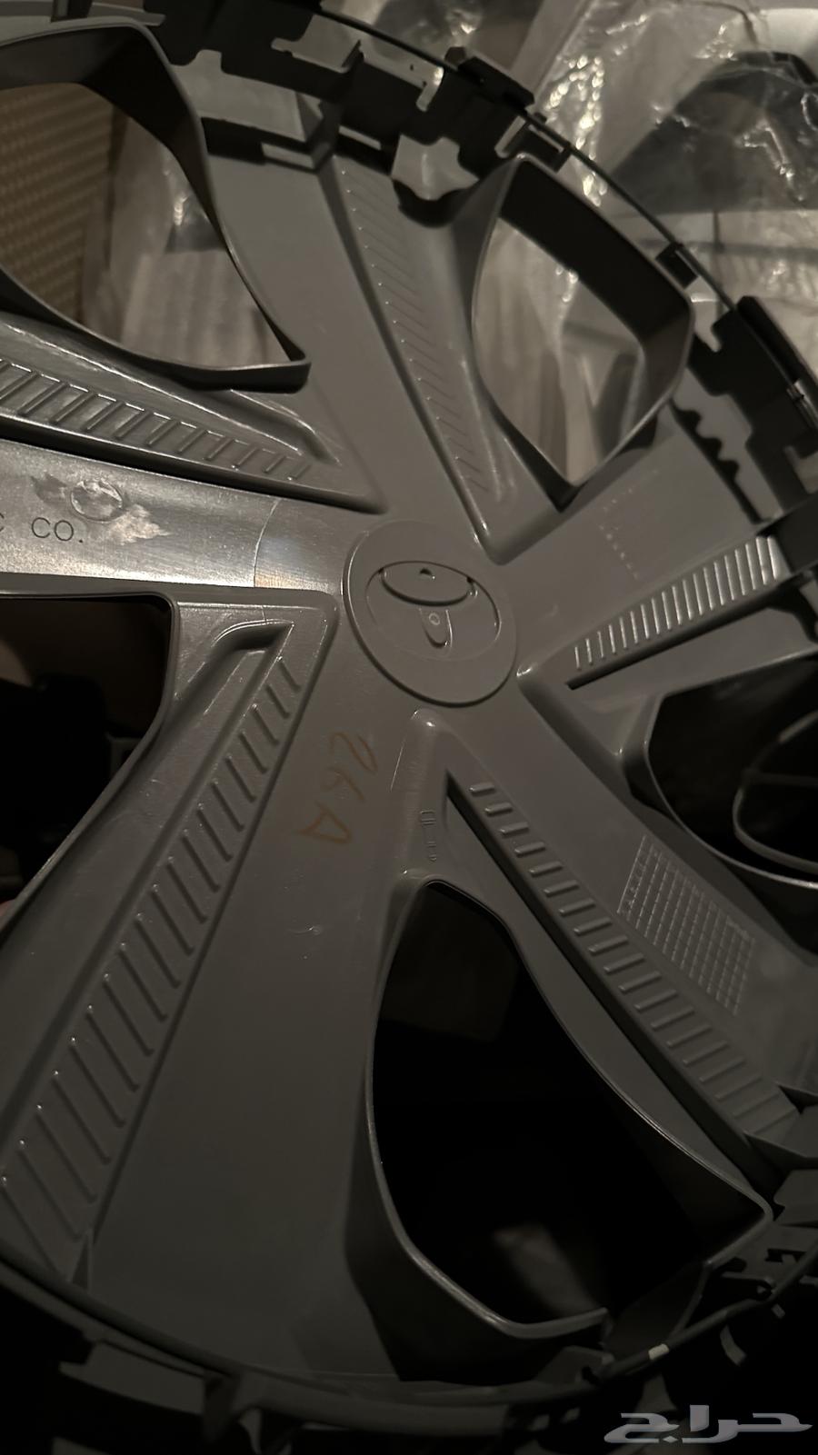 طيس يارس اصلية موديل 202364324695241089111