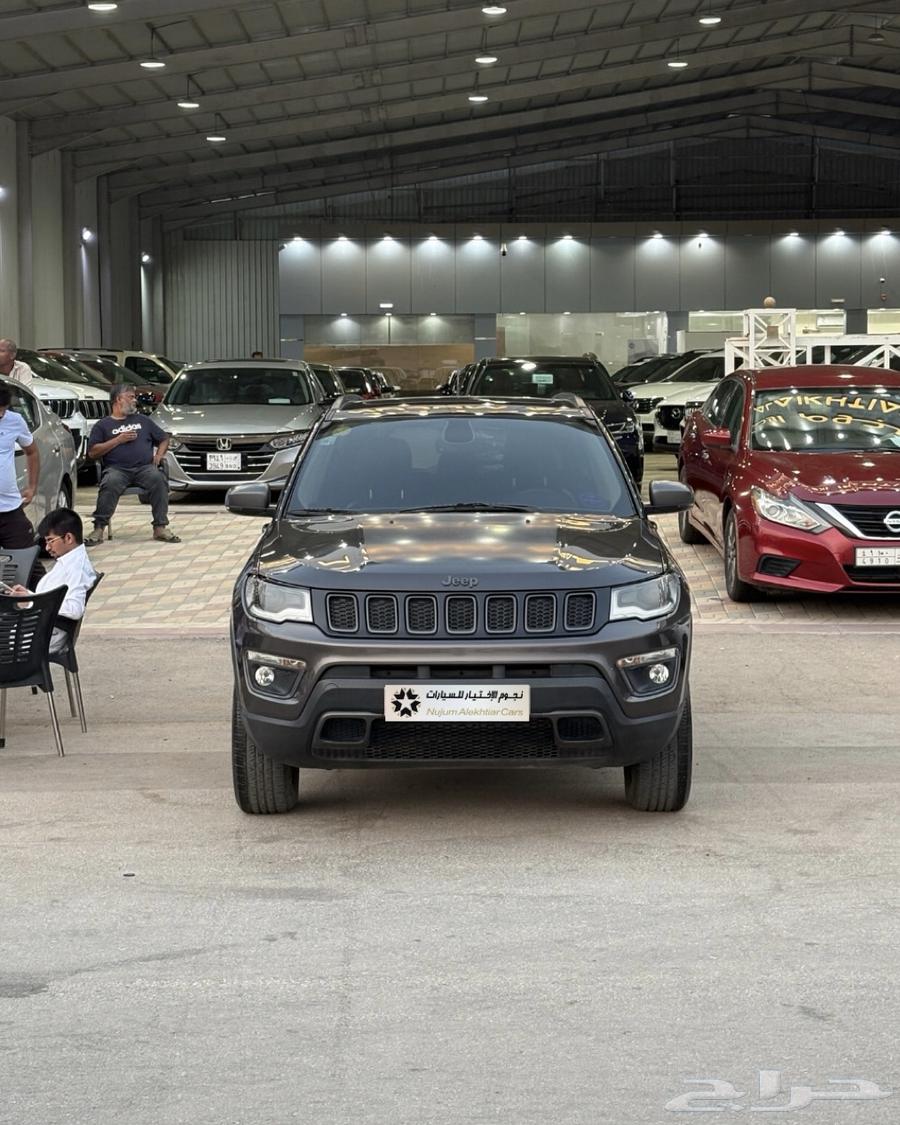 جيب كومباس 2019 - تريل هوك عداد 75 الف كيلو فقط64324259214721110