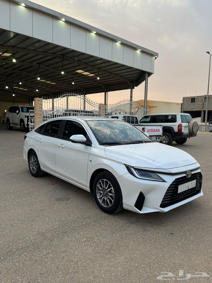 Yaris 202364324364939777112