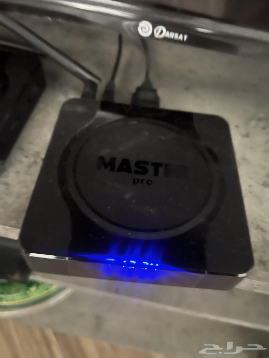 All channels broadcasting device with 12-year subscription64042333257091110