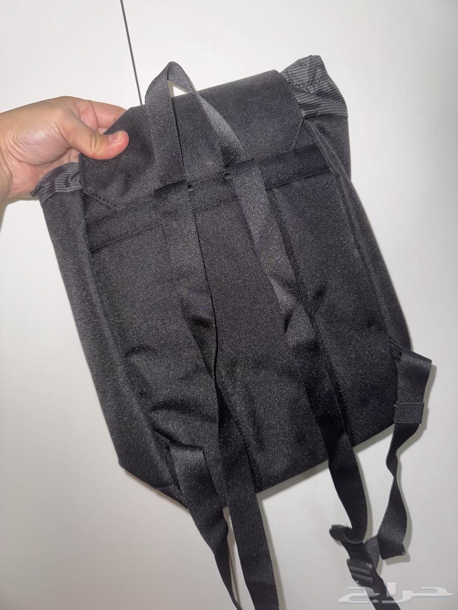 Brand new Herschel and used Adidas mini bag64044421254145112