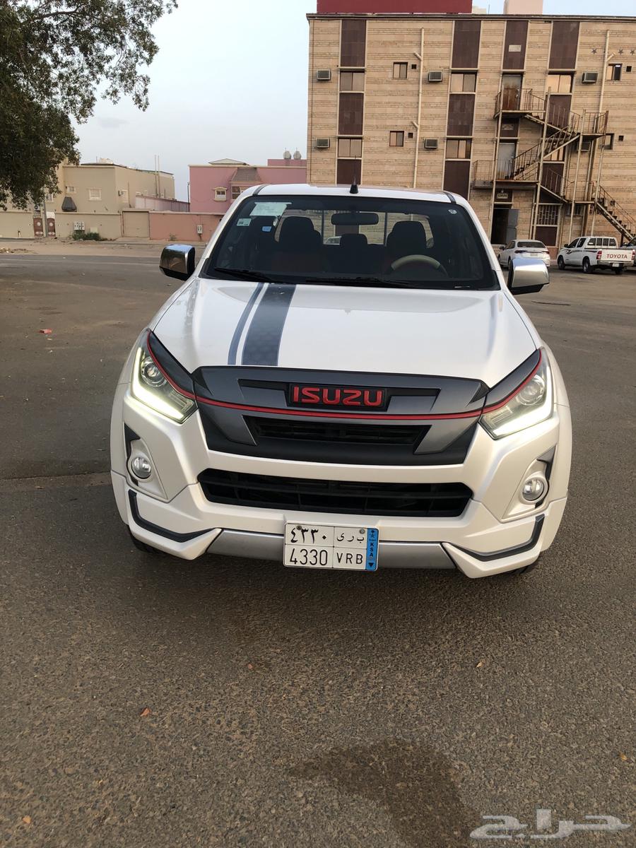 Isuzu D-Max GT64315728344578112