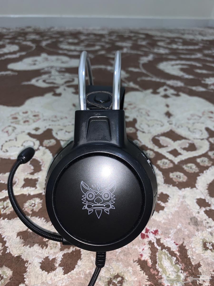 Unicoma Headphones Professional Wired Gaming Headset with RGB Lighting64049012805762111