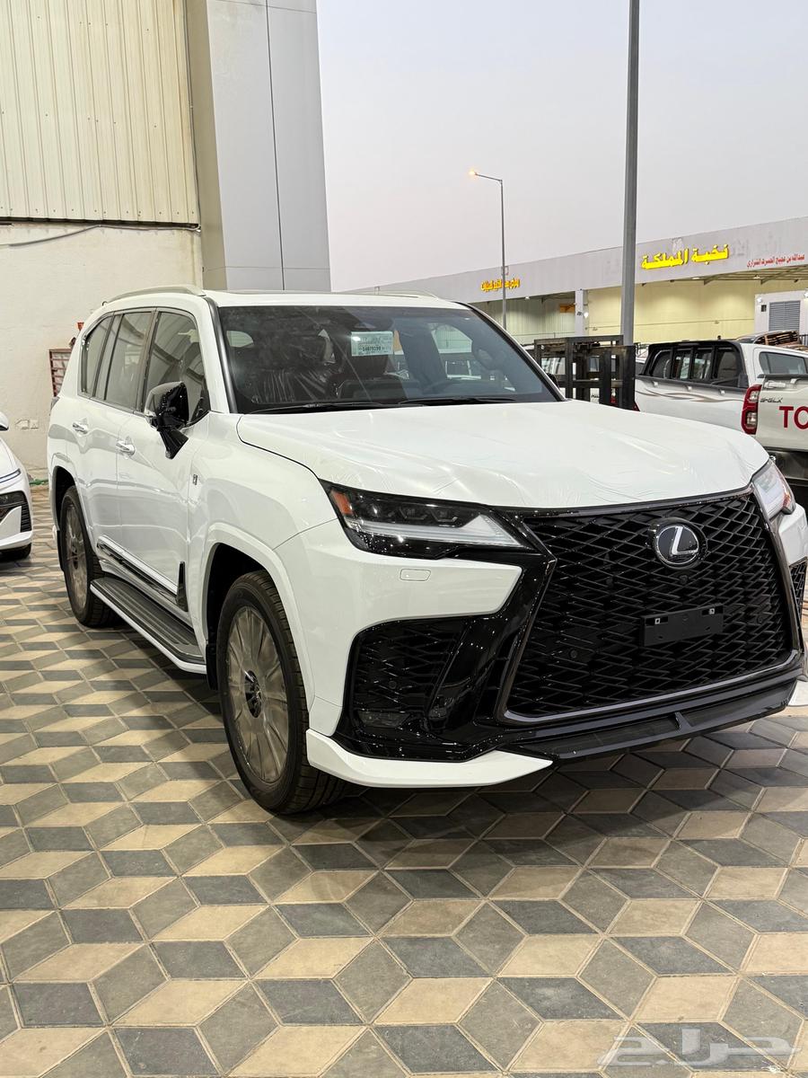 لكزس LX-600-2025اف سبورت خليجي اقل سعر بطاقة64324650555522112