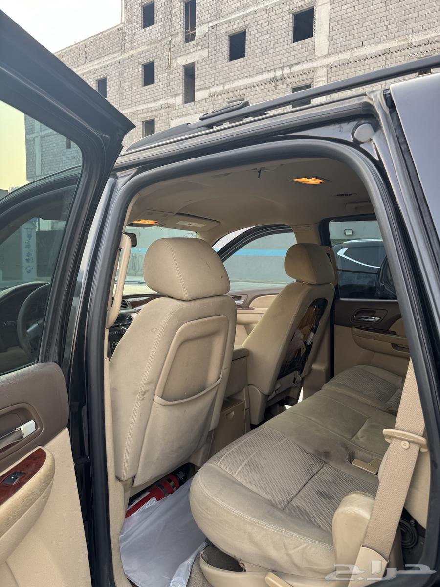 يوكن 2010 قصير دبل مالك اول64324486024323113