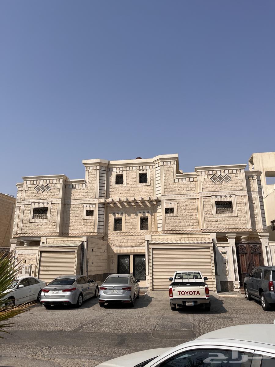 Building for sale - (3 floors)636129951143701119