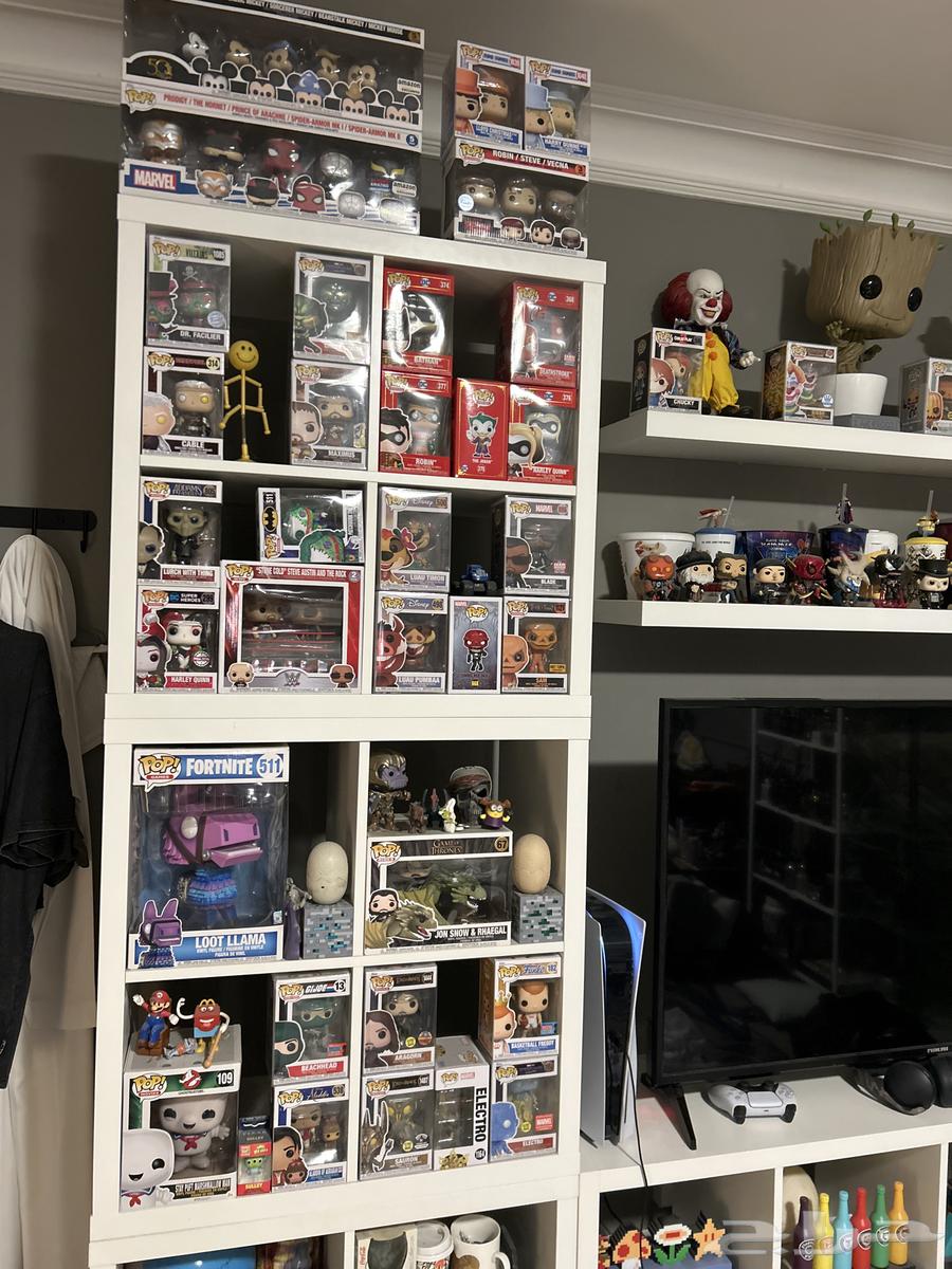 Funko pop figures64057118813443112