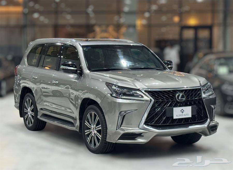 Lexus LX570 2018 model, fully loaded, used.64322793095169111